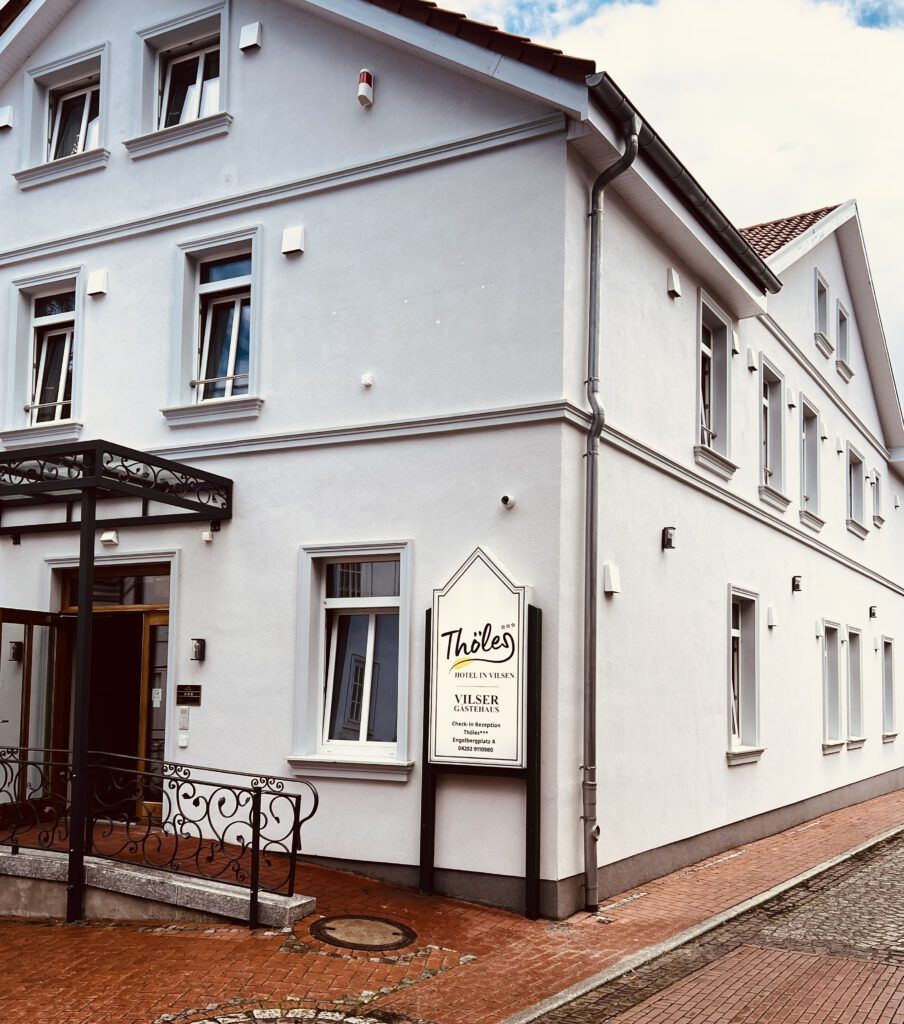 Das Vilser Gästehaus, ein weißes Haus aus den 1890er Jahren